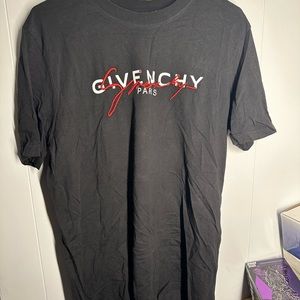 Givenchy T-Shirt